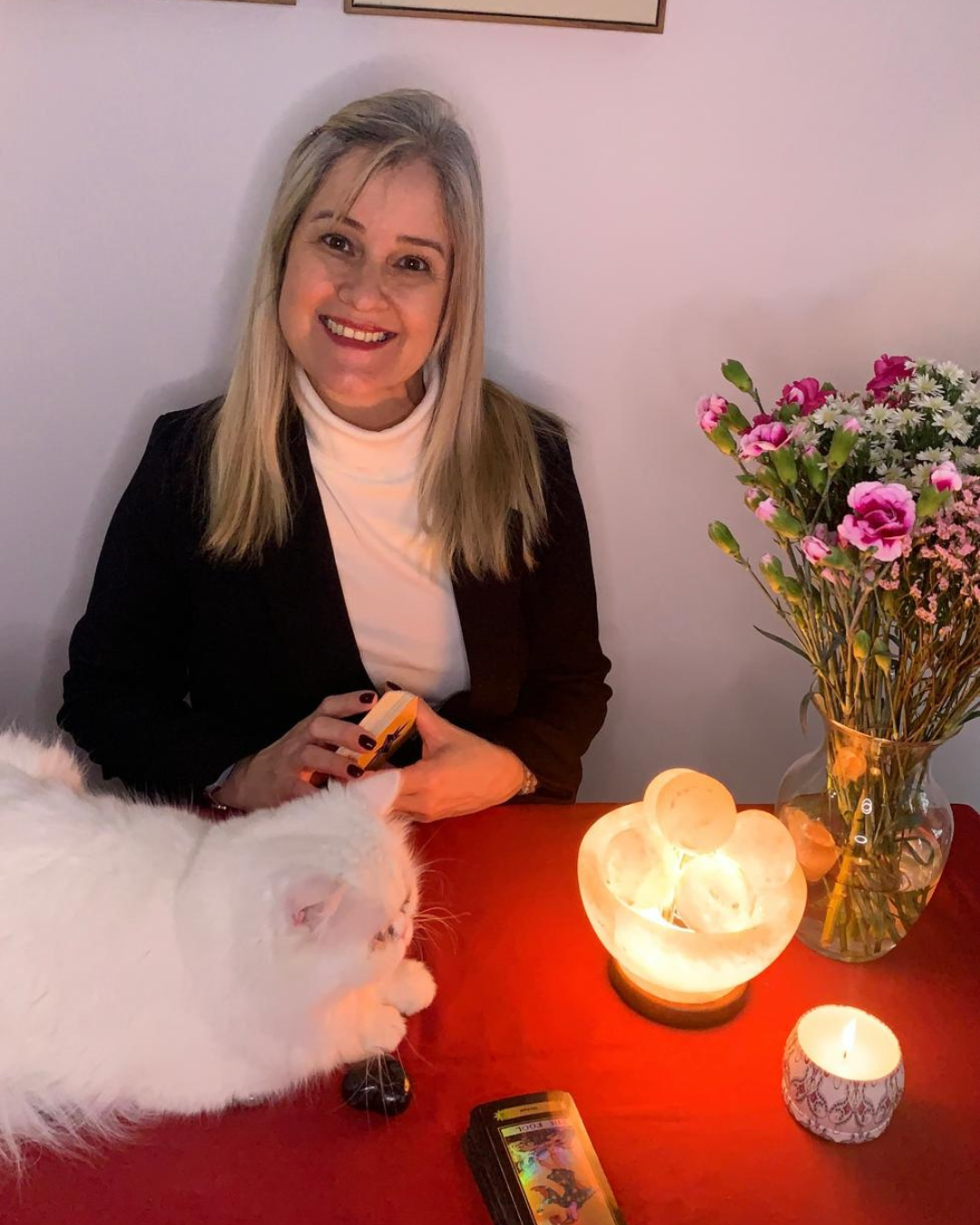 Taróloga Cristiane Mattos